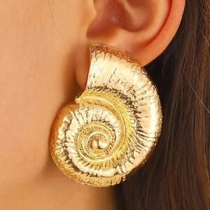 14k gold plated Shell earrings
